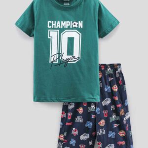 Half Sleeves T-Shirt & Capri Set Text Print