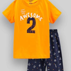 Half Sleeves Tee & Shorts Awesome Print